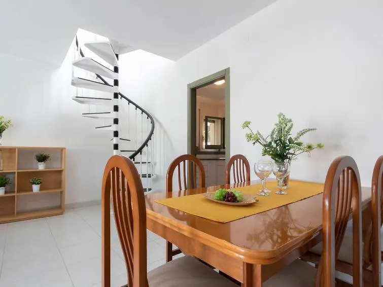 Casa De Vacaciones La Terraza Riumar İspanya